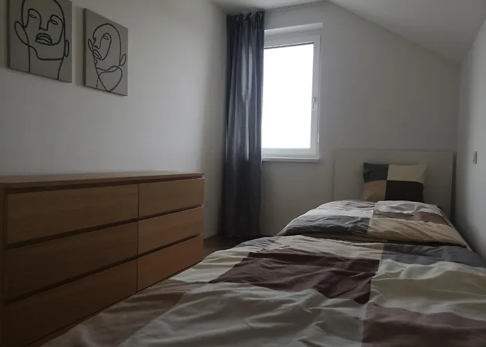Apartma Elton